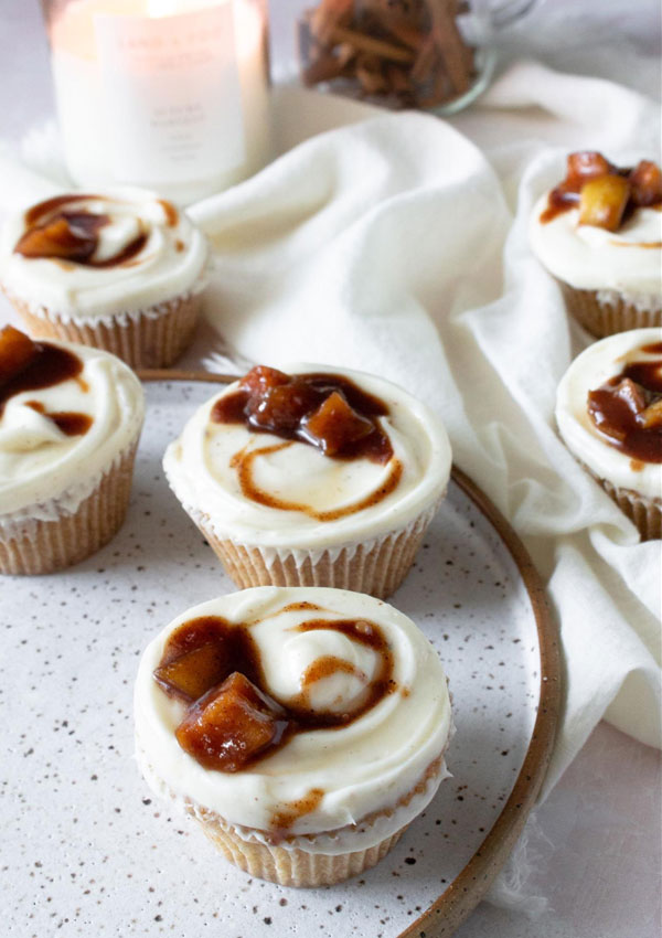 Apple Pie Filled Cupcakes