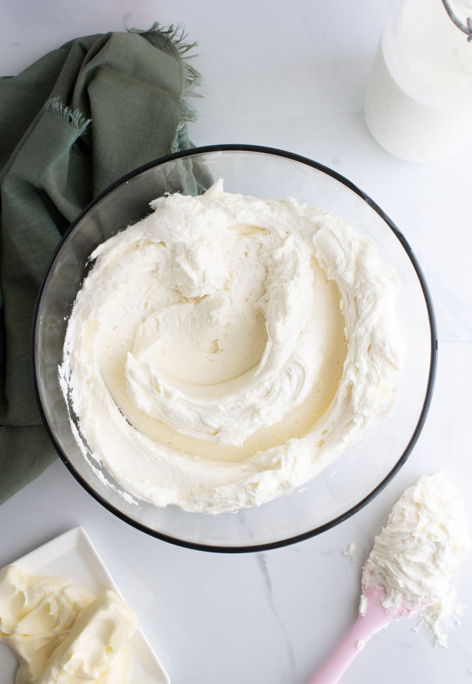 The BEST Buttercream Frosting Recipe