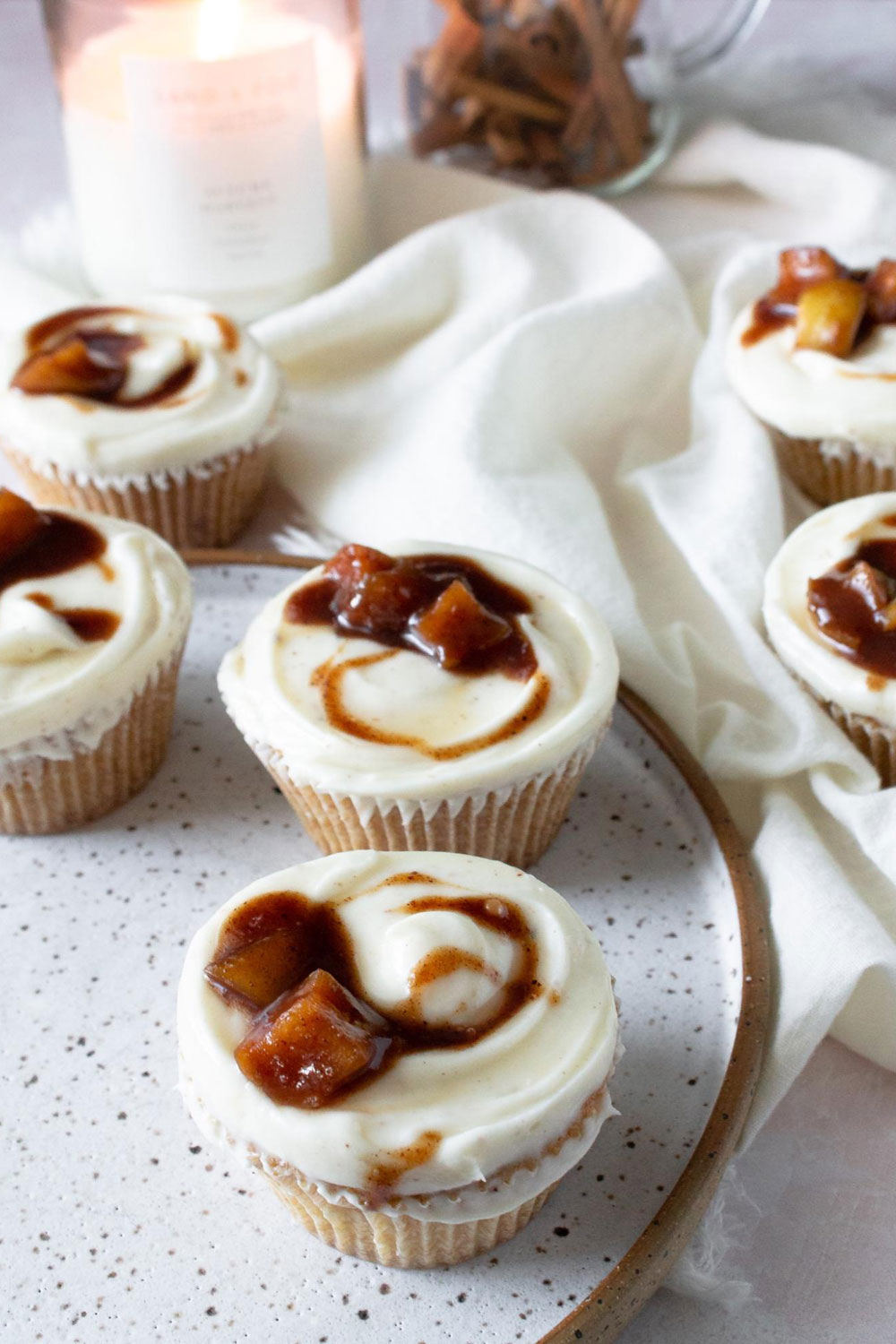 Apple Pie Filled Cupcakes